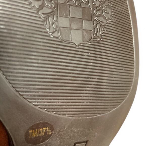 Vince Camuto Peamer Cognac Burnished Leather Ankle Boots Size 7 - Picture 8 of 9